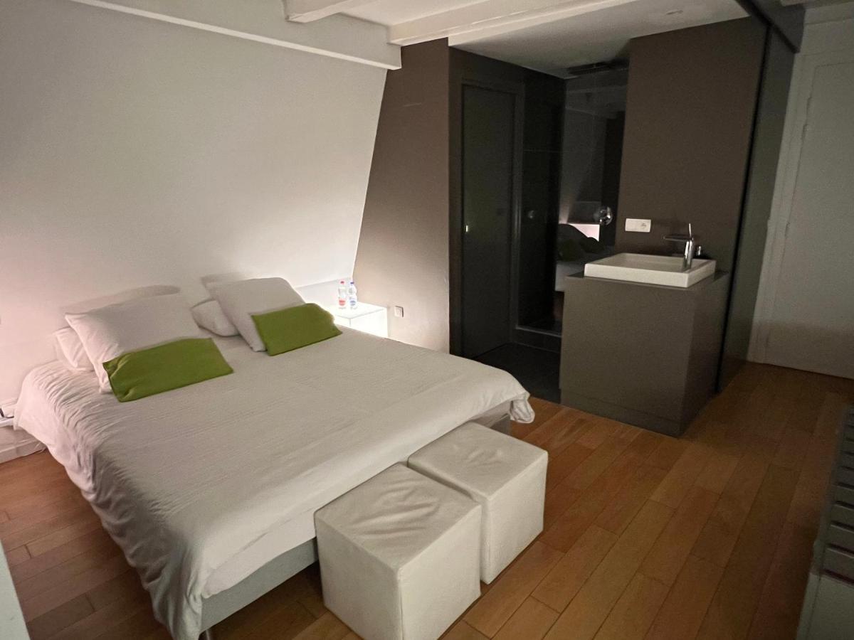 Studio De L'Hotel De Ville Strasbourg Exterior photo